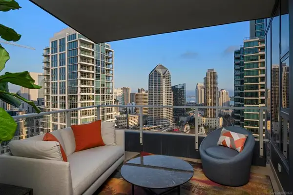 1325 Pacific Hwy. #2704, San Diego, CA 92101
