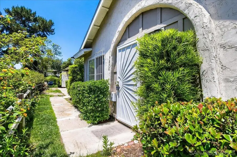 7876 Camino Huerta, San Diego, CA 92122 - #2