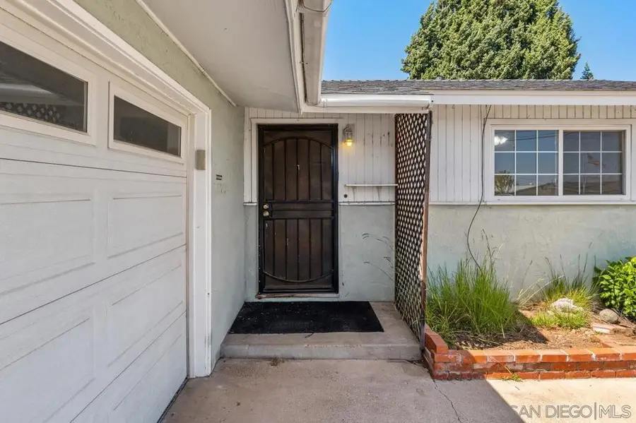 3162 Via Arcilla, San Diego, CA 92111 - #3