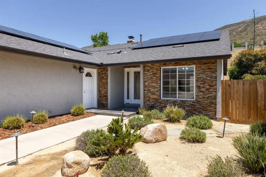 7477 Volclay, San Diego, CA 92119 - #3
