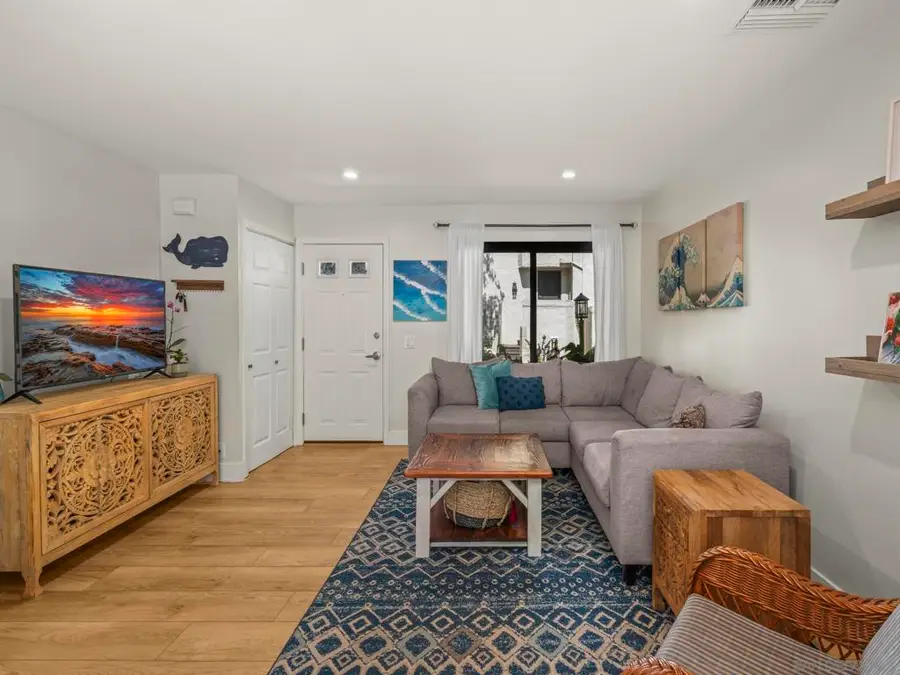 3825 Caminito Litoral #212, San Diego, CA 92107 - #3