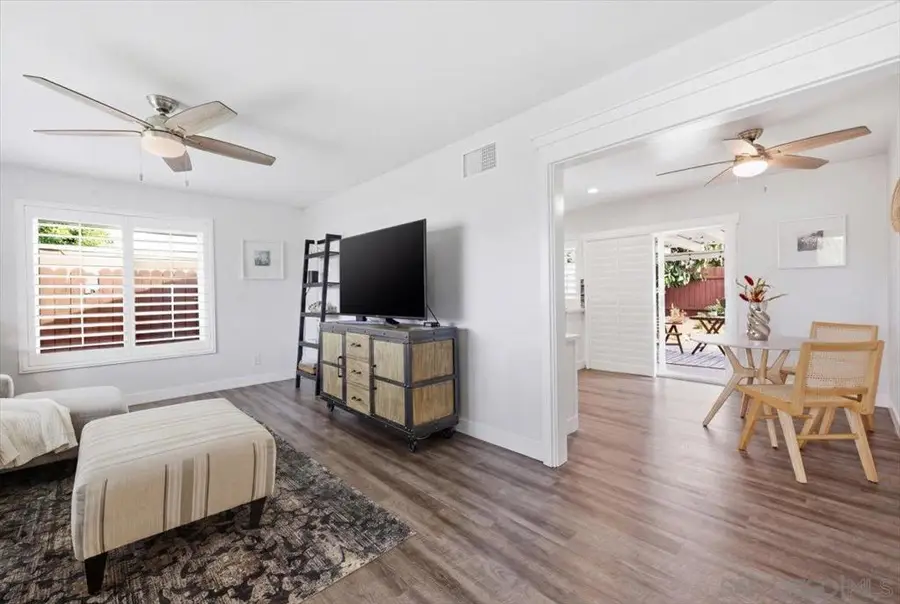 7843 Jade Coast Rd., San Diego, CA 92126 - #2