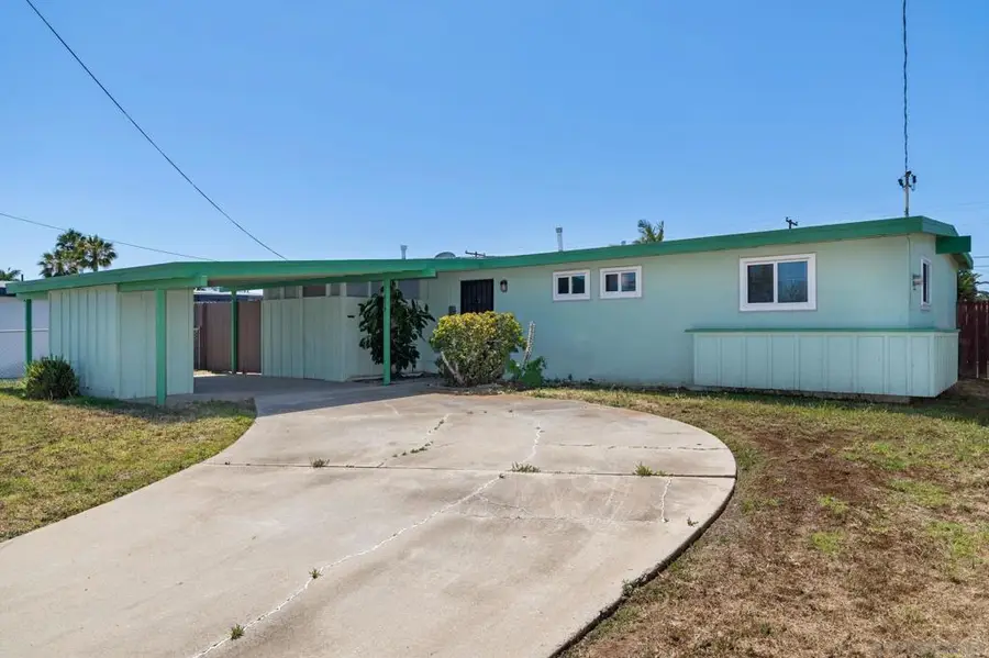 817 Holly Ave., Imperial Beach, CA 91932 - #3