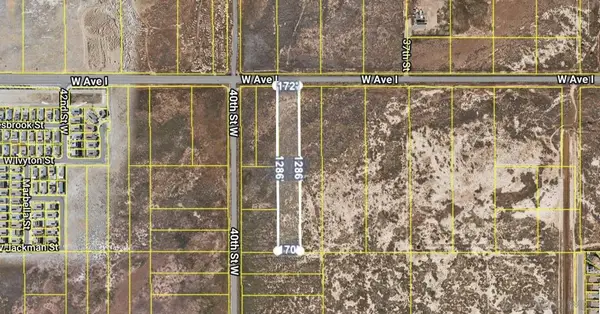 W 40th St, Lancaster, CA 93535