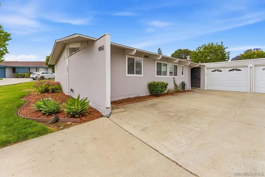 5952 Erlanger, San Diego, CA 92122 - #2