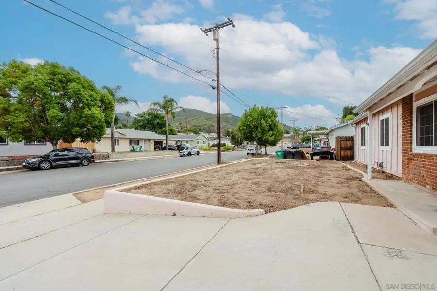 8028 Woodpecker Way, Santee, CA 92071 - #3