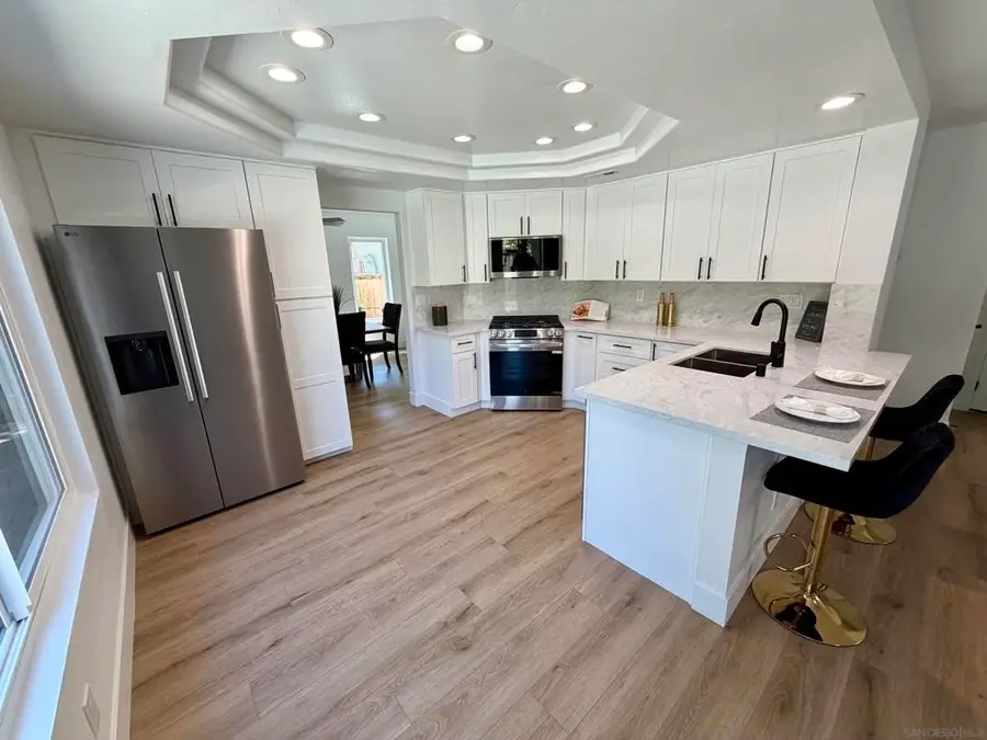 2659 Seacrest Ct., Vista, CA 92081 - #3