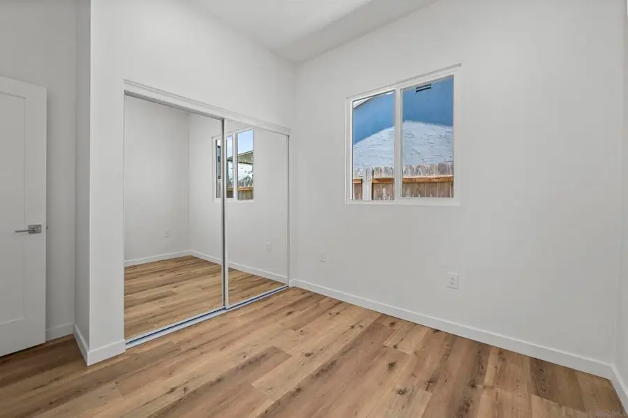 81-6979 Amherst, San Diego, CA 92115 - #3