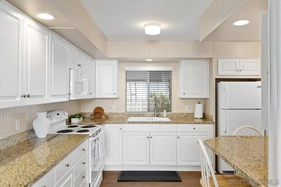 7241 Santa Barbara Street #300, Carlsbad, CA 92011 - #2