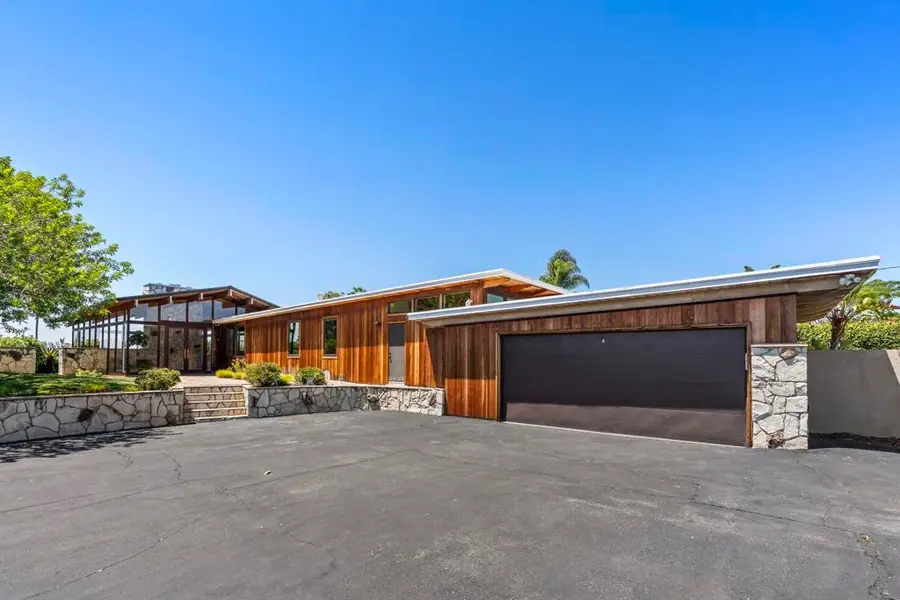 1226 Via Del Cerro, Vista, CA 92084 - #2