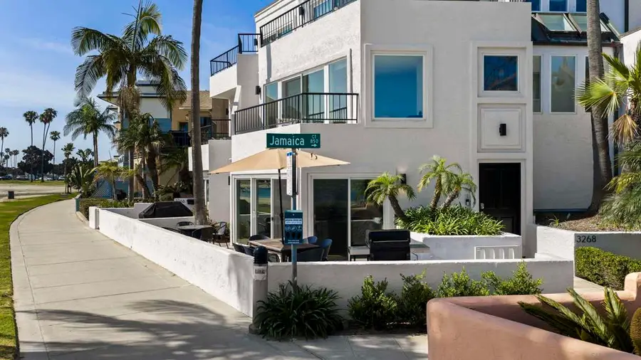 3268 Bayside Walk, San Diego, CA 92109 - #3