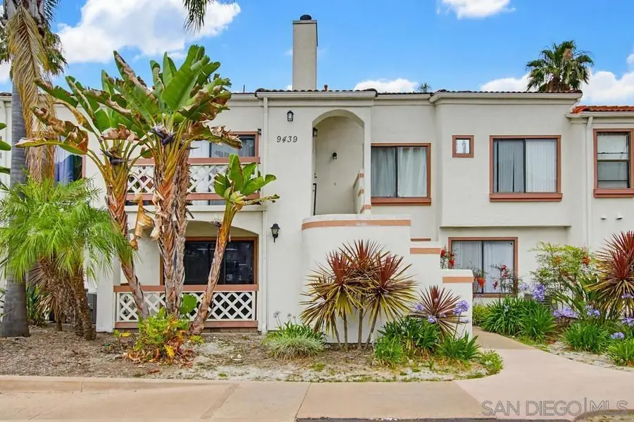 9439 Fairgrove Ln #102, San Diego, CA 92129 - #2