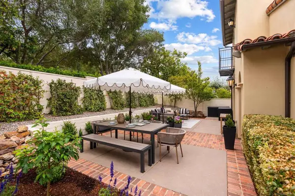 16933 Simple Melody, San Diego, CA 92127