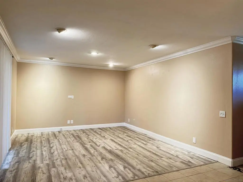 8520 Via Mallorca #J, La Jolla, CA 92037 - #1