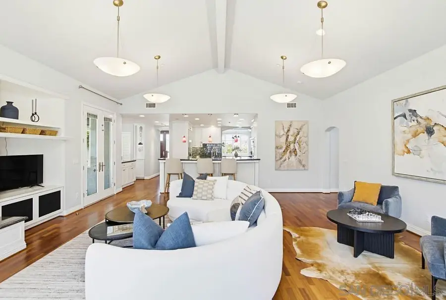 2025 Frankfort, San Diego, CA 92110 - #3