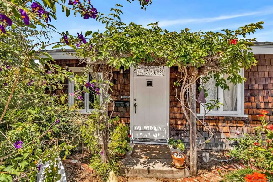 34-4532 Long Branch Avenue, San Diego, CA 92107 - #2