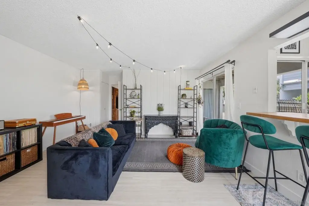 3246 Ashford St. #B, San Diego, CA 92111 - #1