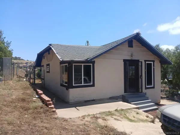 2530 Cherimoya, Vista, CA 92084