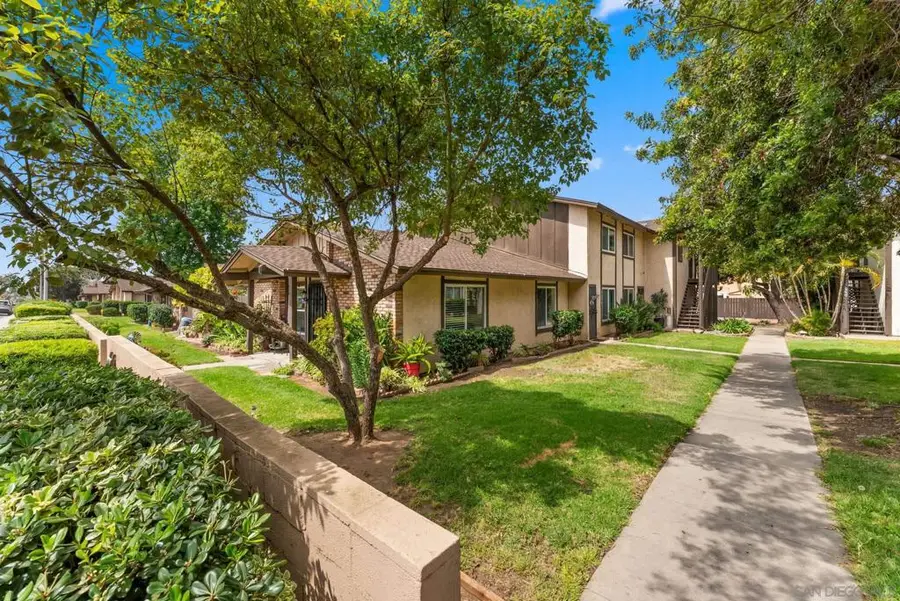 9952 N Magnolia Ave, Santee, CA 92071 - #3