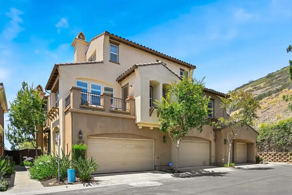 1355 Sky Ridge, San Marcos, CA 92078 - #1