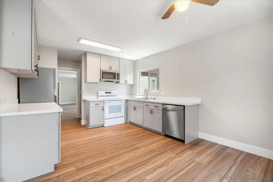 5473 Adobe Falls #9, San Diego, CA 92120 - #3