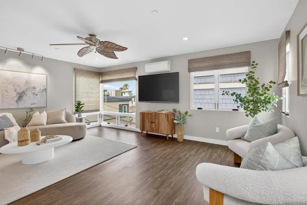 3828 Mission Blvd, San Diego, CA 92109 - #1