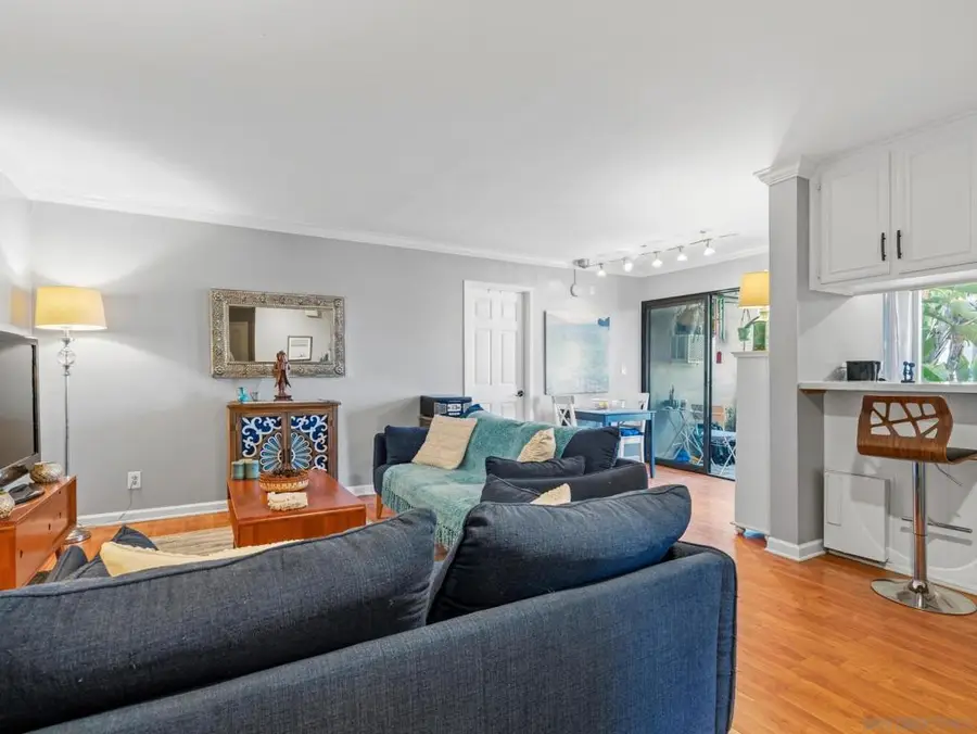 6924 Hyde Park #220, San Diego, CA 92119 - #3