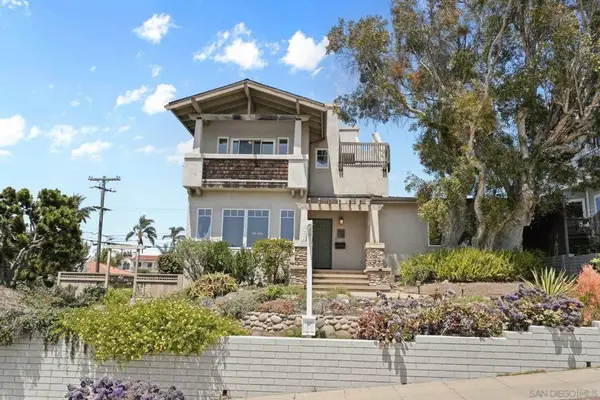 4444 Leon St., San Diego, CA 92107