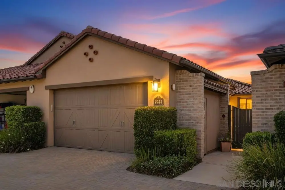 7944 Lusardi Creek Ln, San Diego, CA 92127 - #1