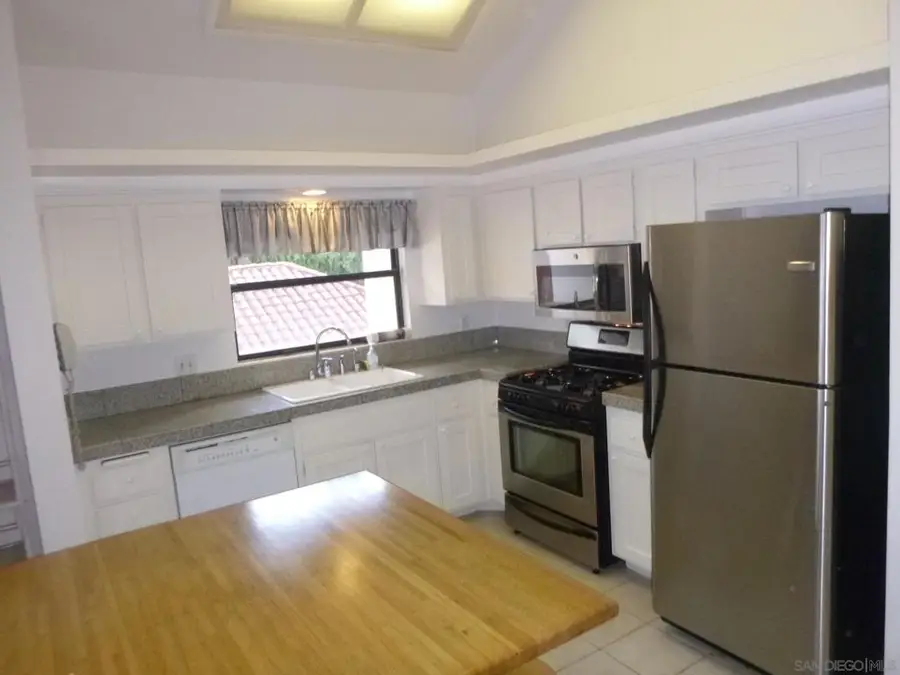 16120 Avenida Venusto #20, San Diego, CA 92128 - #3