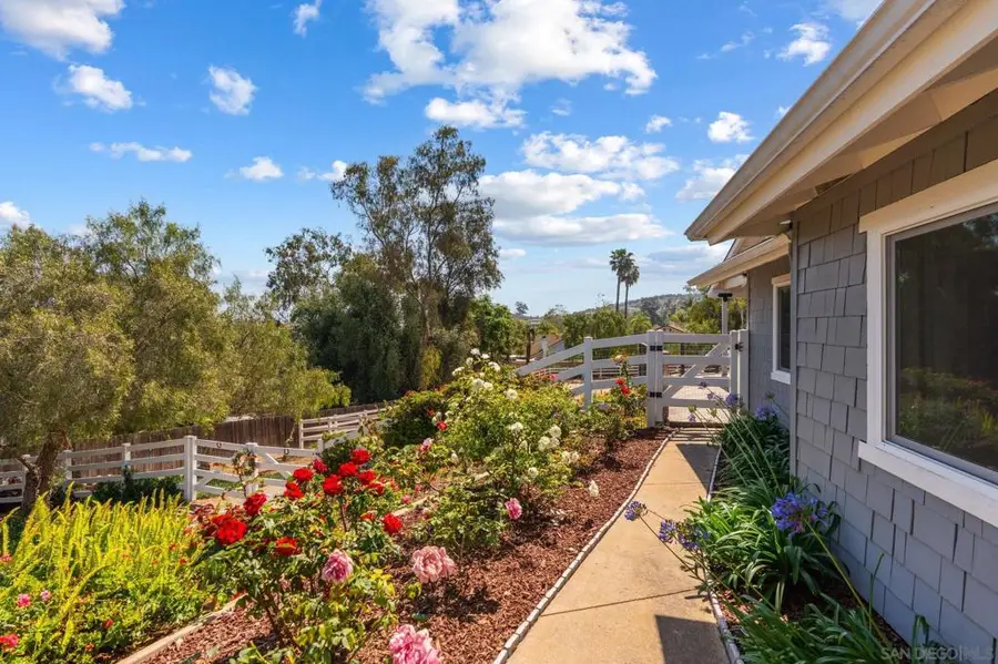 235 Walnut Hills Dr, San Marcos, CA 92078 - #2