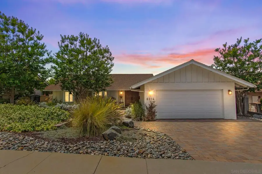 6214 Lake Lucerne Dr, San Diego, CA 92119 - #2