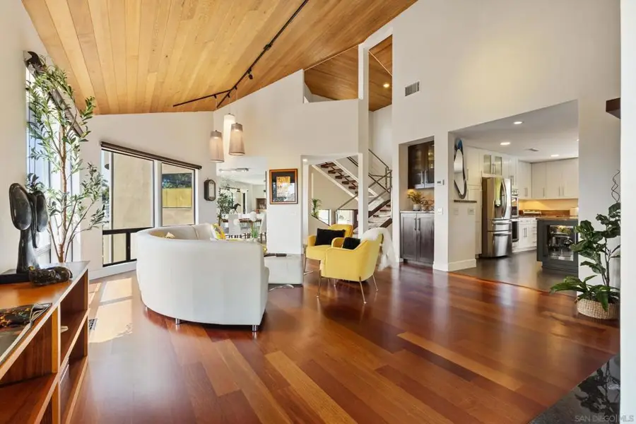 2709 Unicornio Street, Carlsbad, CA 92009 - #2