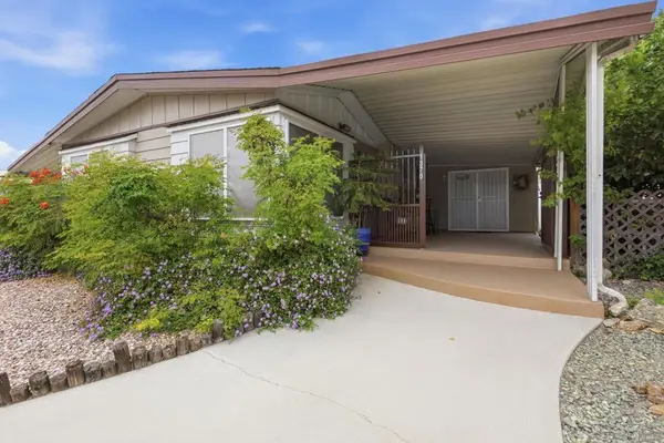 1370 Cabrillo Drive, Hemet, CA 92543