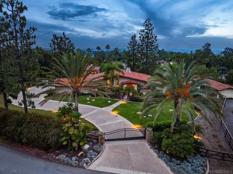 16822 Zumaque St, Rancho Santa Fe, CA 92067 - #2