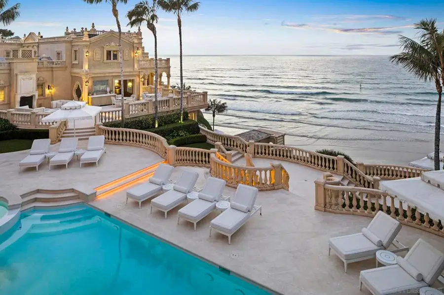 1900 Spindrift Dr, La Jolla, CA 92037 - #3
