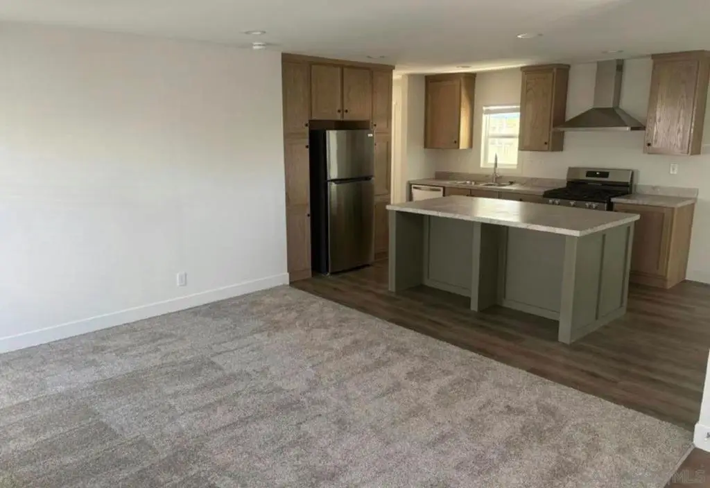 725 Thornton Avenue #31, Hemet, CA 92543 - #1