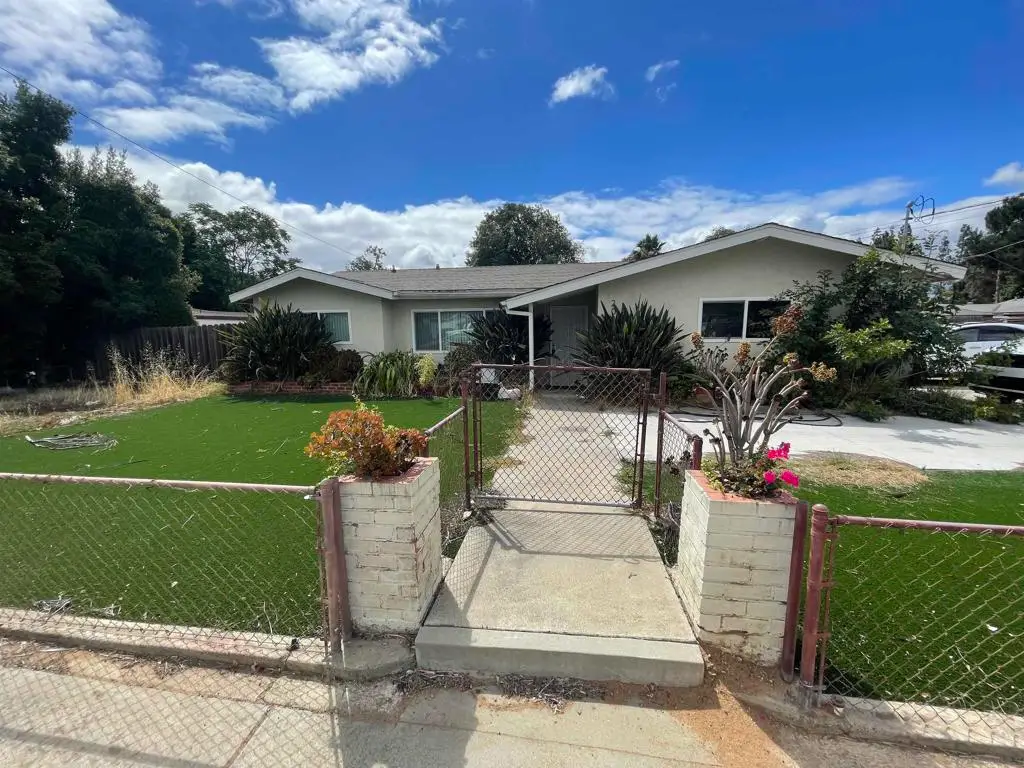 2039 E Washington, Escondido, CA 92027 - #1