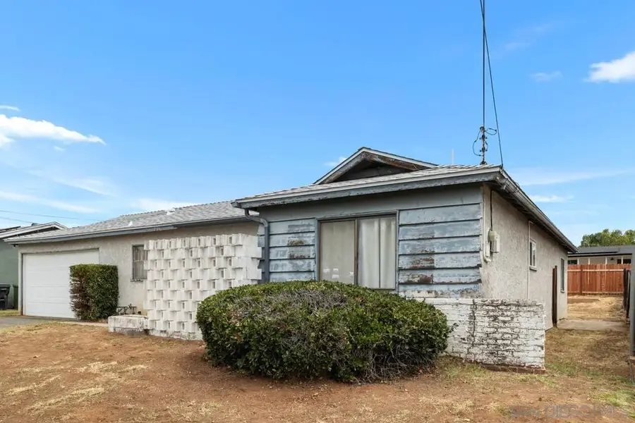 9218 Ellenbee Road, Santee, CA 92071 - #2