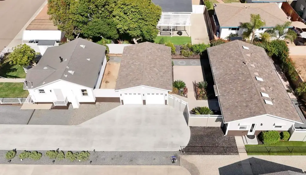 1027-1029 Knowles Ave., Carlsbad, CA 92008 - #1
