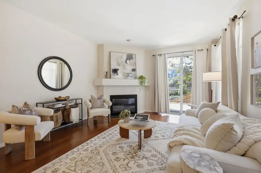 550 Camino De La Reina #107, San Diego, CA 92108 - #2