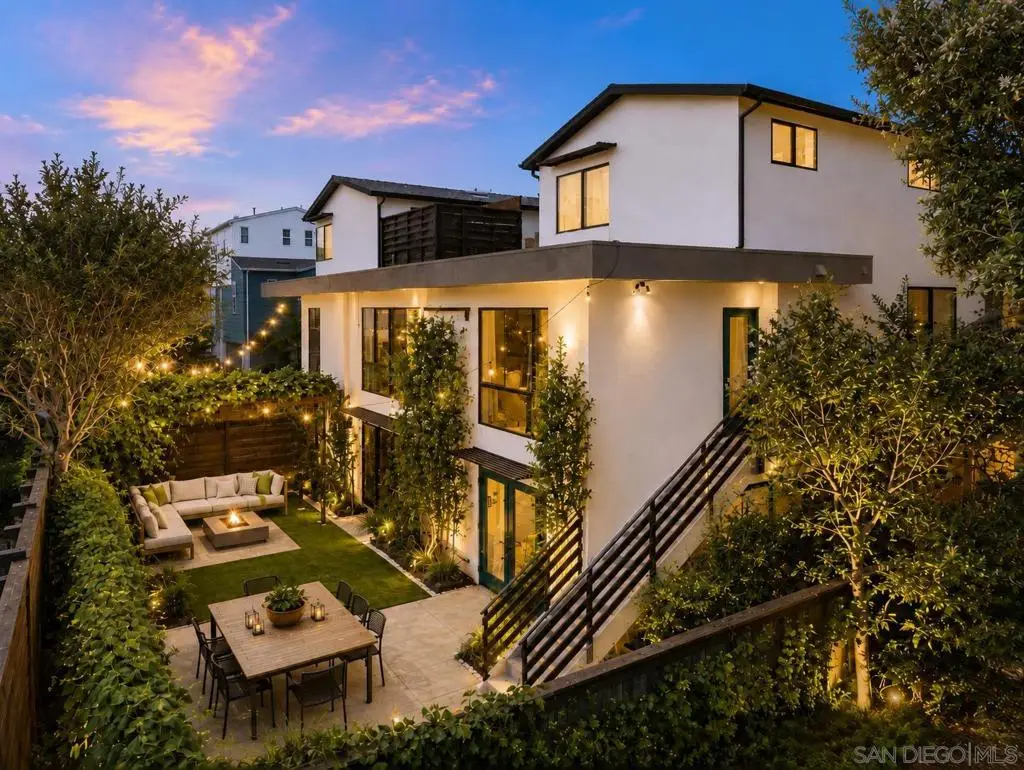 385 Juniper, Carlsbad, CA 92008 - #1