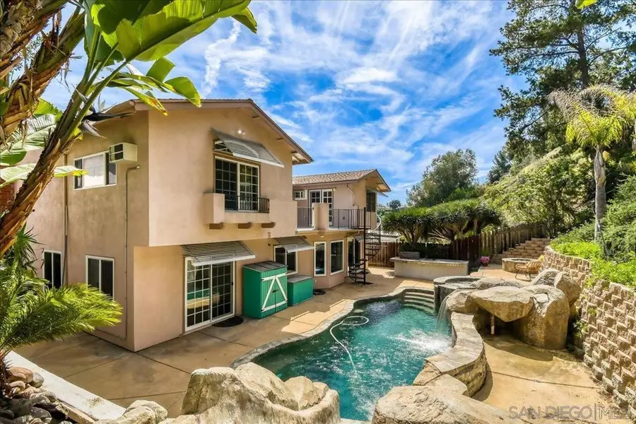 2552 Arnott Street, San Diego, CA 92110 - #2