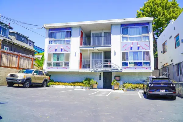 2127 Front St., San Diego, CA 92101