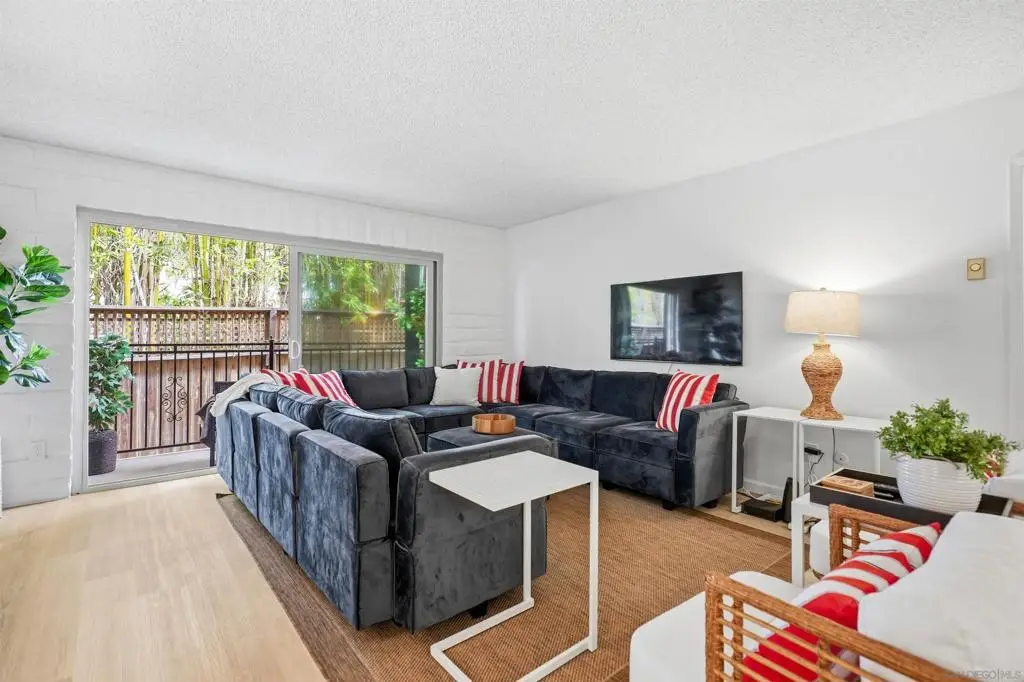 933 D Avenue, Coronado, CA 92118 - #1