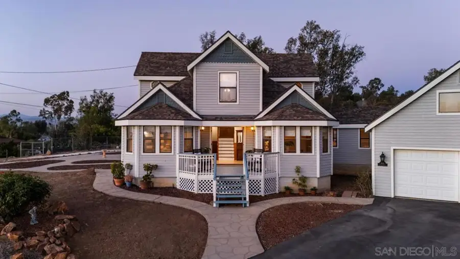 1214 Cook St., Ramona, CA 92065 - #2