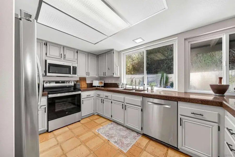 2944 Cottingham St, Oceanside, CA 92054 - #3
