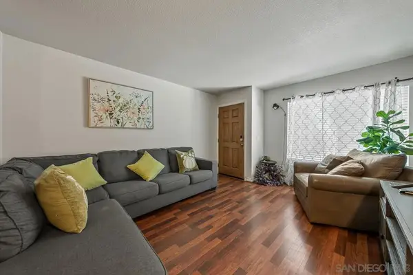 1845 Bayview Heights #99, San Diego, CA 92105