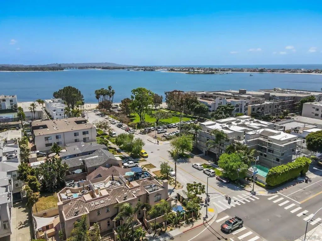 1311 15 Pacific Beach Dr, San Diego, CA 92109 - #1