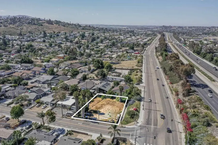 8619 Tyler St, Spring Valley, CA 91977 - #2